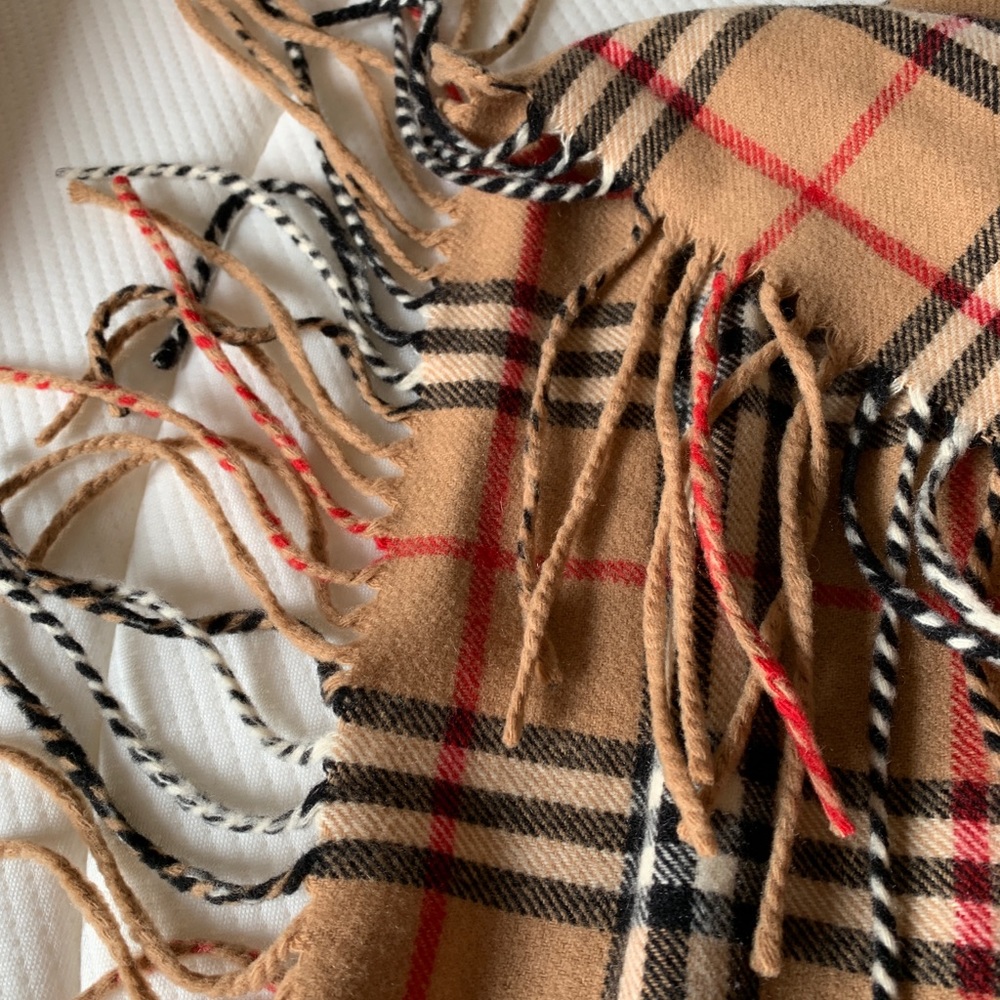 Genuine Burberry cashmere fringe scarf
